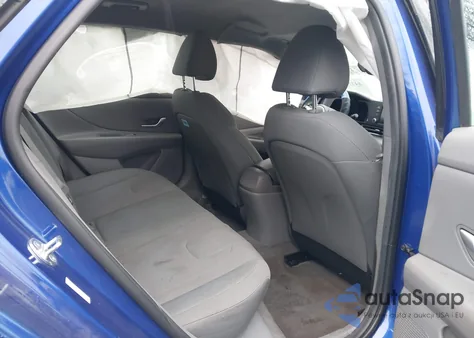 2022 Hyundai Elantra Se z USA, uszkodzony, nr VIN KMHLL4AG0NU368312